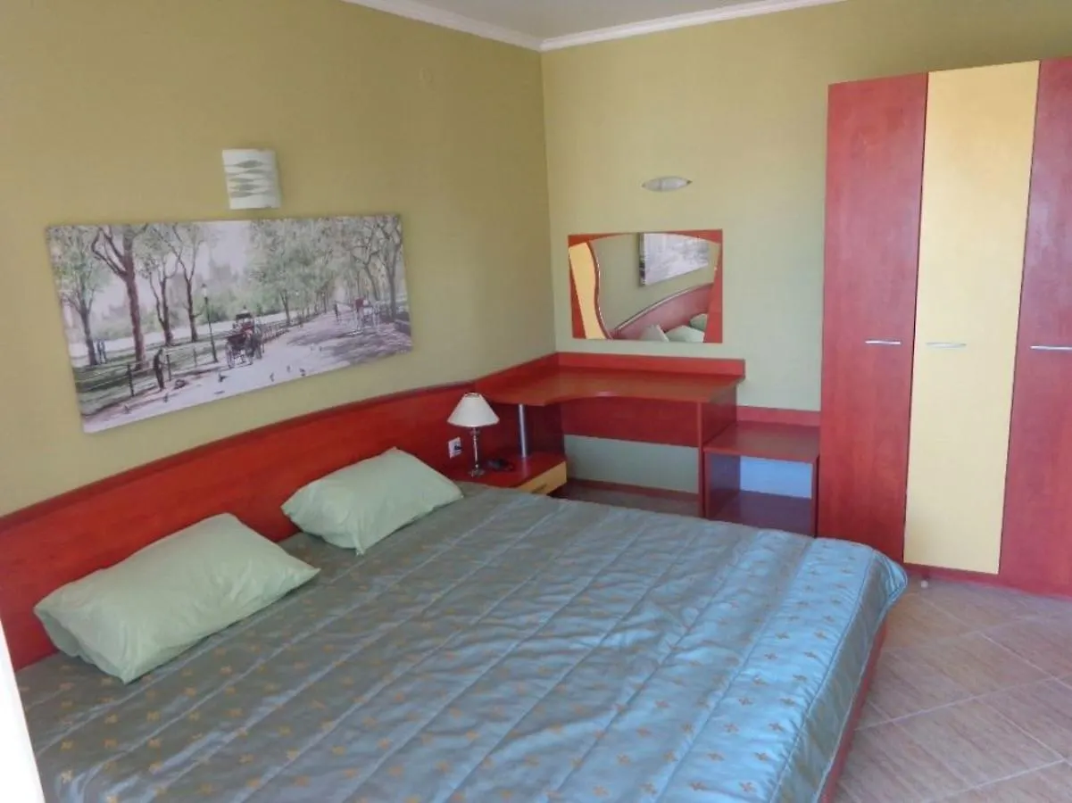 Poseidon Apartment Sunny Beach 0*,